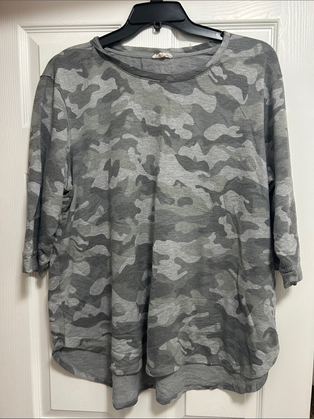 Jane and Delancey Grey Camo Long Sleeve Tee
